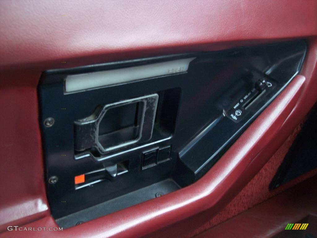 1985 Corvette Coupe - Bright Red / Carmine Red photo #47