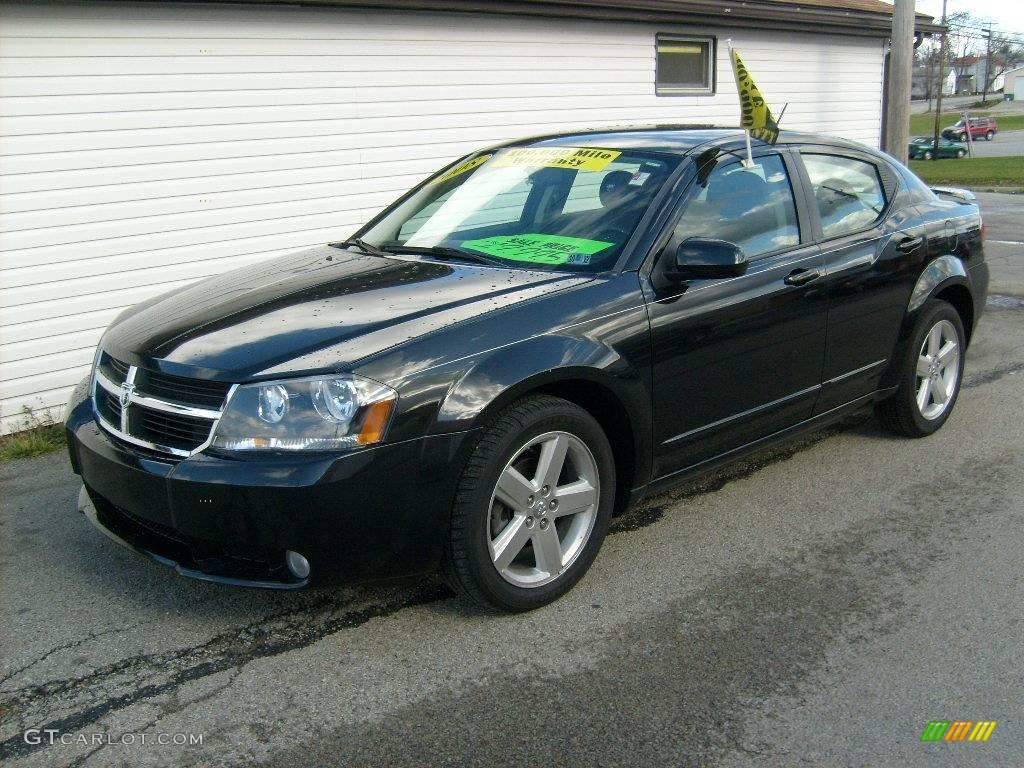 Brilliant Black Crystal Pearl Dodge Avenger