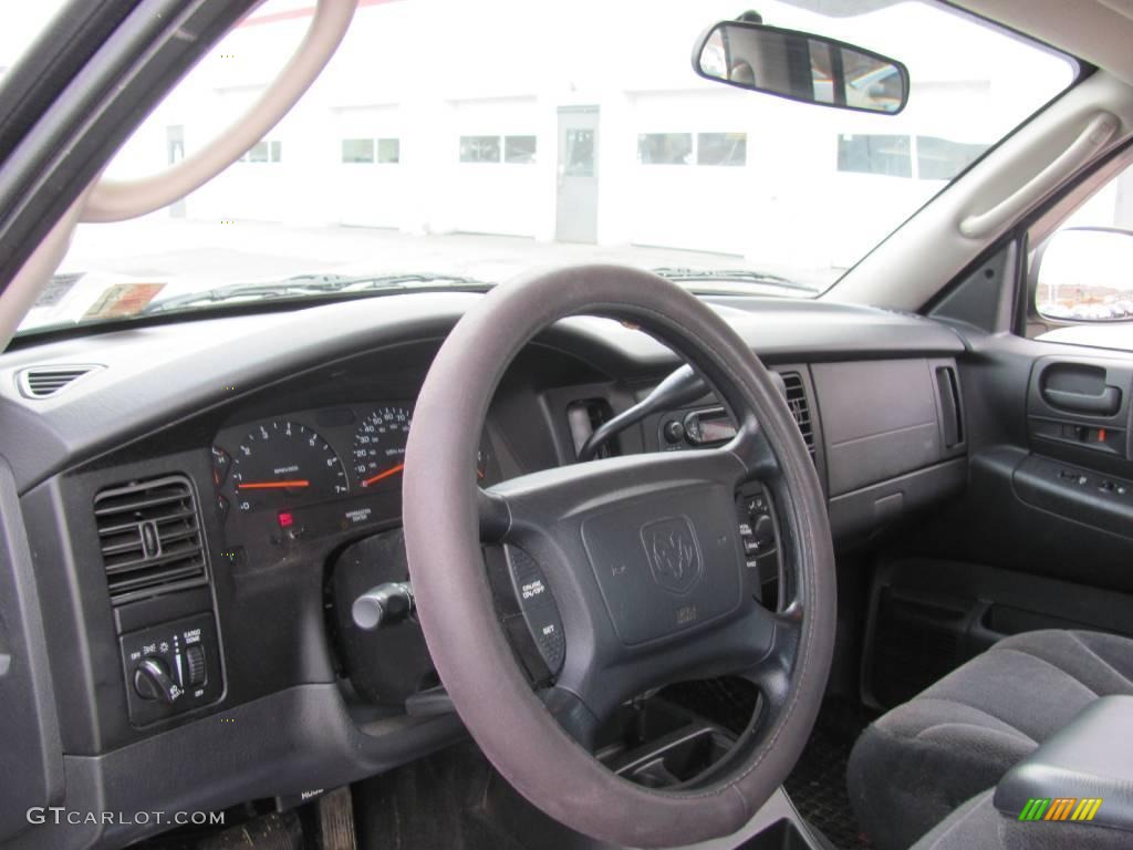 2002 Dakota Sport Quad Cab 4x4 - Graphite Metallic / Dark Slate Gray photo #11