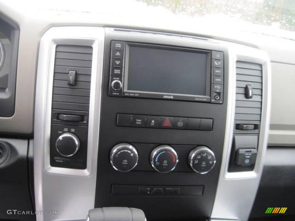 2010 Ram 1500 SLT Crew Cab 4x4 - Inferno Red Crystal Pearl / Dark Slate/Medium Graystone photo #9