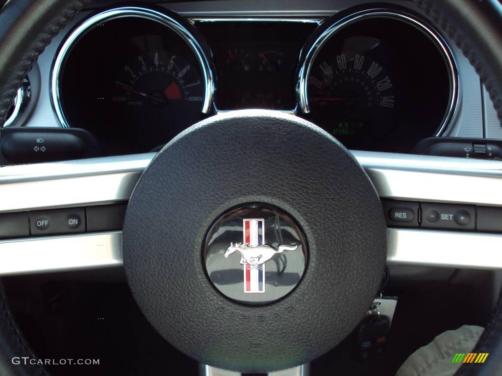 2006 Mustang GT Premium Convertible - Satin Silver Metallic / Light Graphite photo #20