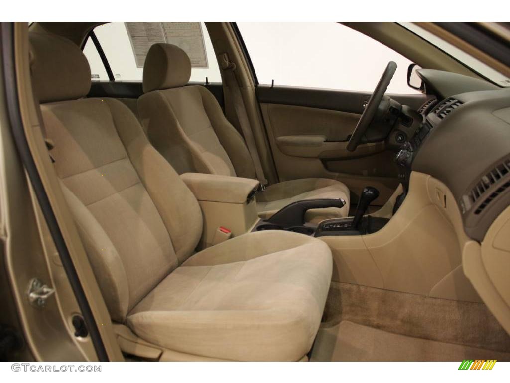 2003 Accord LX Sedan - Desert Mist Metallic / Ivory photo #15