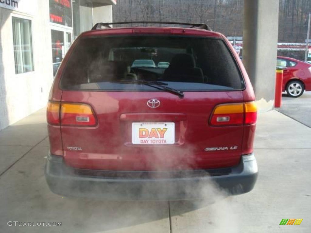 2000 Sienna LE - Napa Burgundy Pearl / Gray photo #3