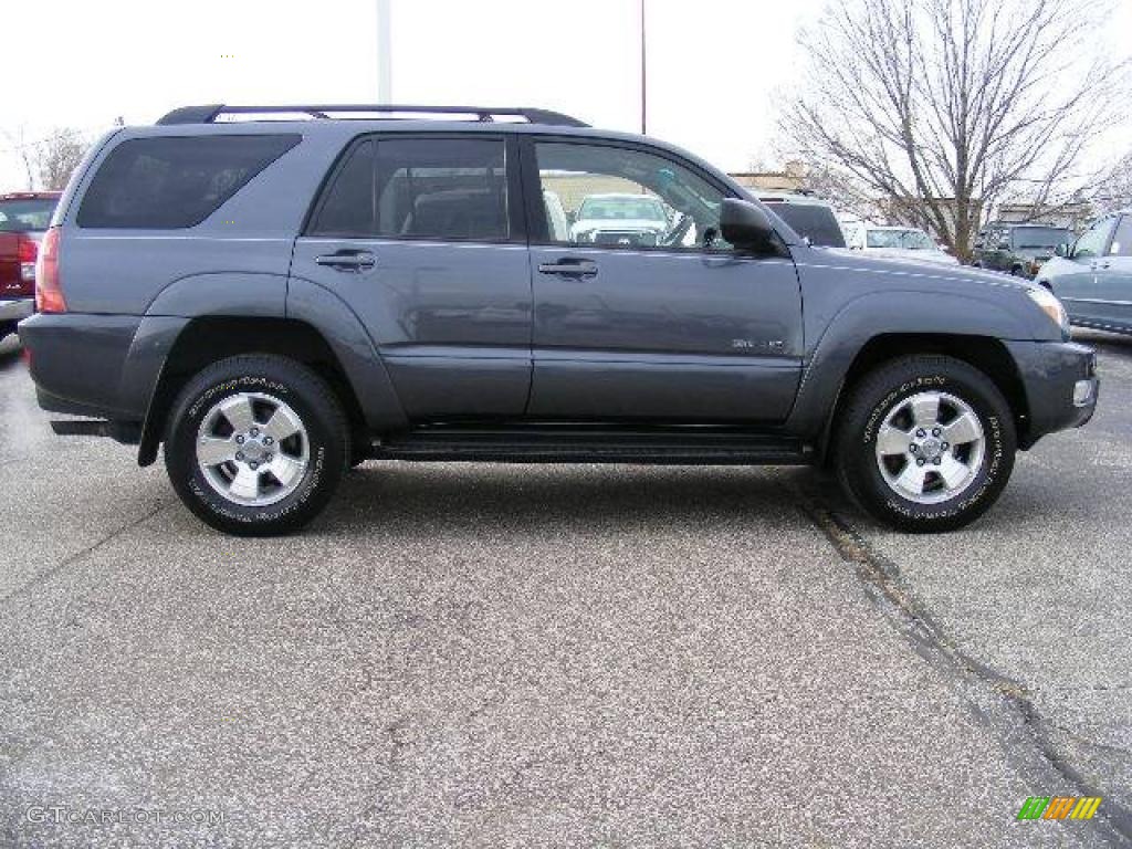 2004 4Runner SR5 4x4 - Galactic Gray Mica / Stone photo #2