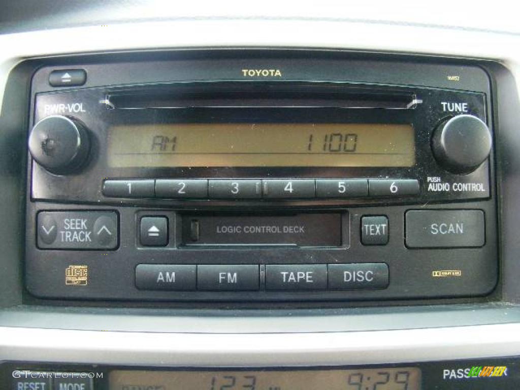 2004 4Runner SR5 4x4 - Galactic Gray Mica / Stone photo #19
