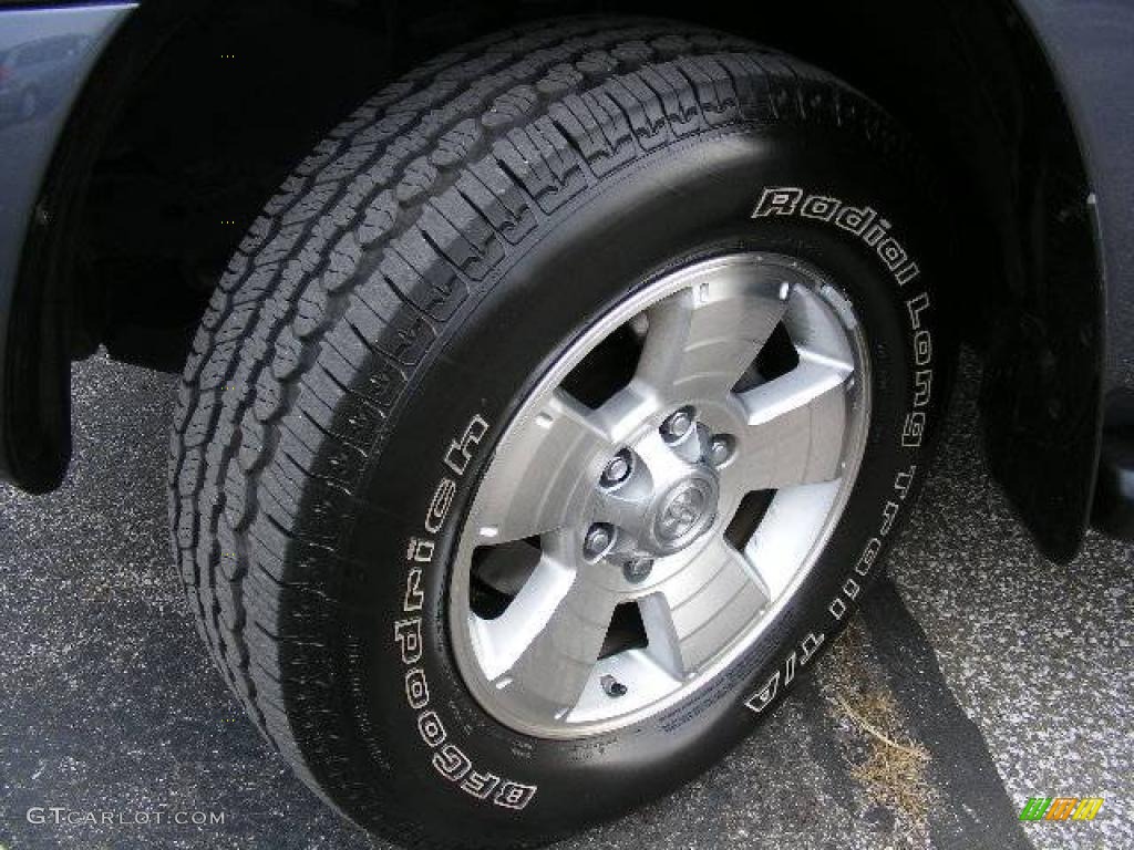 2004 4Runner SR5 4x4 - Galactic Gray Mica / Stone photo #26