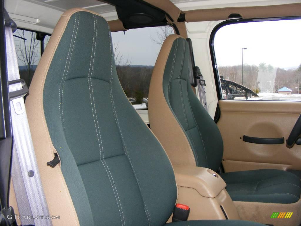 2002 Wrangler Sahara 4x4 - Black / Camel Beige/Dark Green photo #19