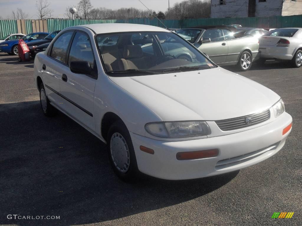 1995 Protege LX - White / Tan photo #3
