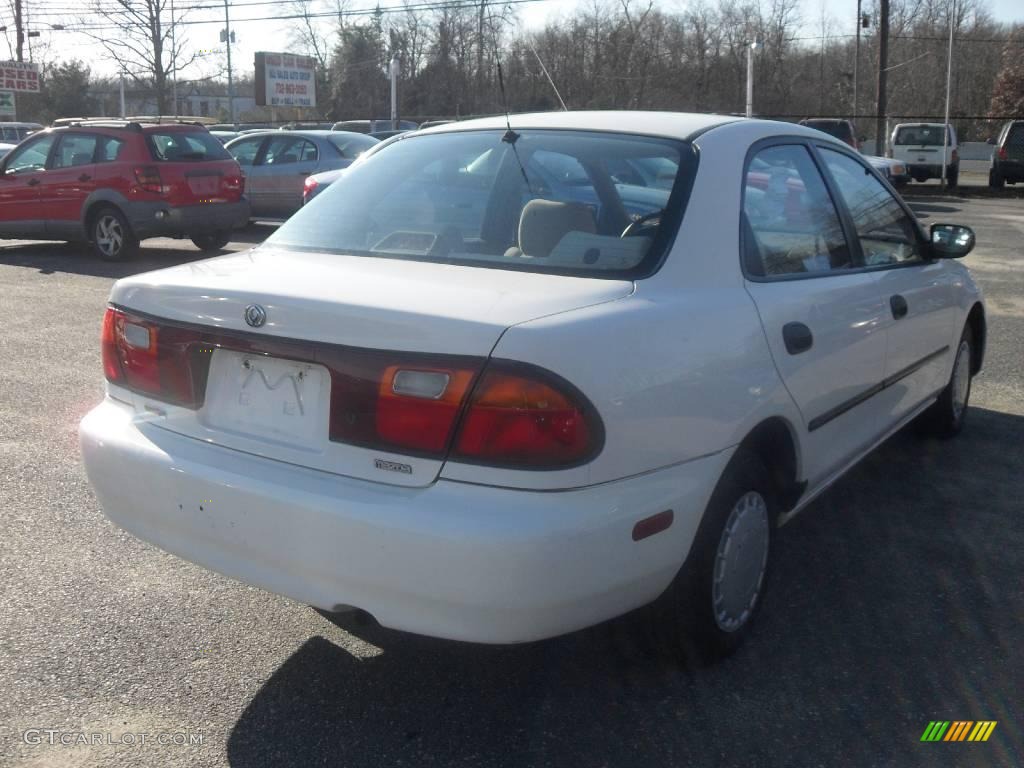 1995 Protege LX - White / Tan photo #5