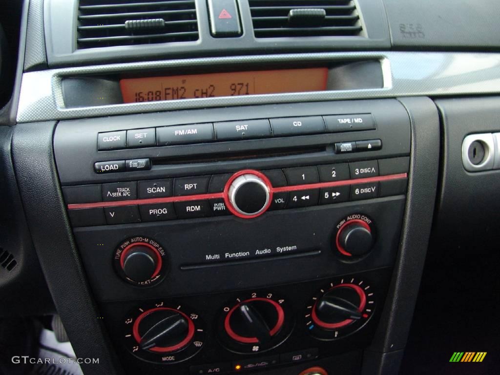 2005 MAZDA3 s Hatchback - Titanium Gray Metallic / Black photo #25
