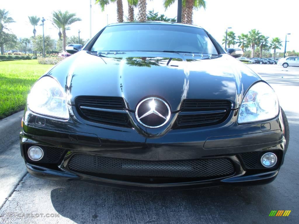 2005 SLK 55 AMG Roadster - Black / Black photo #3