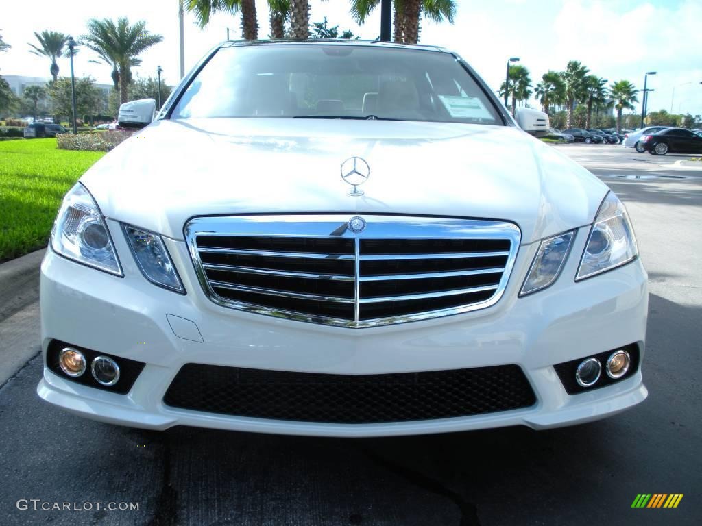 2010 E 350 Sedan - Arctic White / Almond Beige photo #3