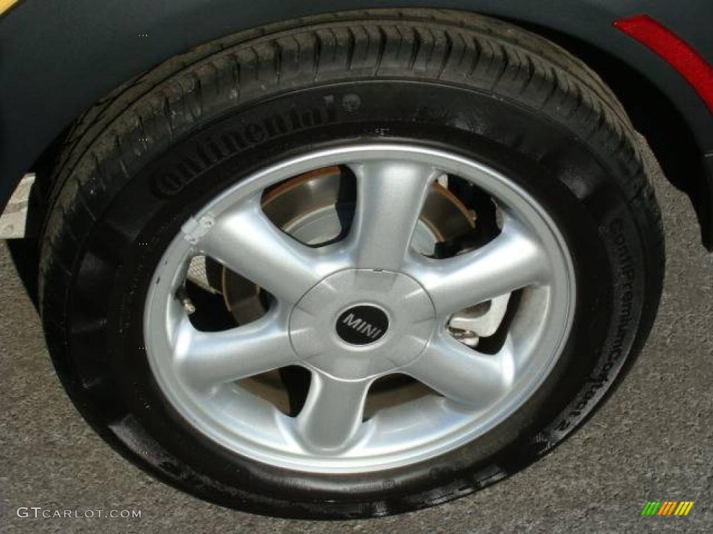 2007 Cooper Hardtop - Mellow Yellow / Carbon Black/Carbon Black photo #14