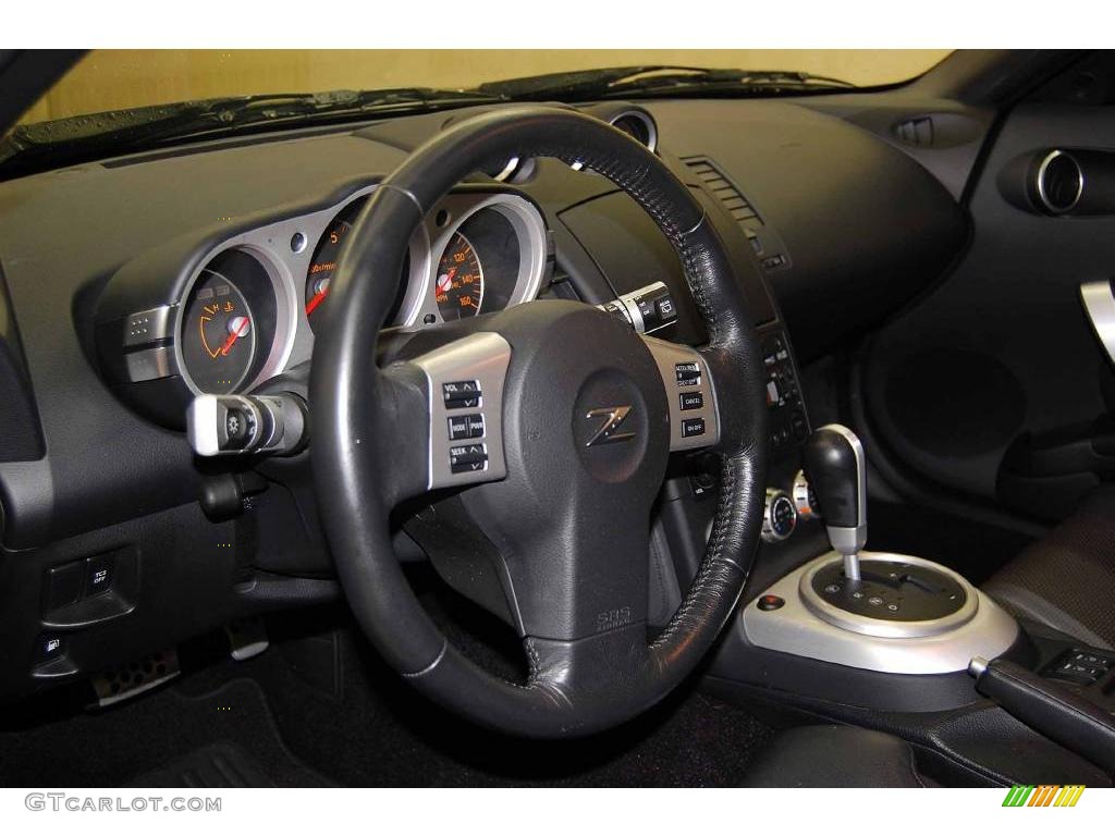 2006 350Z Touring Coupe - Interlagos Fire Metallic / Charcoal Leather photo #17