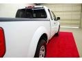 Avalanche White - Frontier XE King Cab Photo No. 7