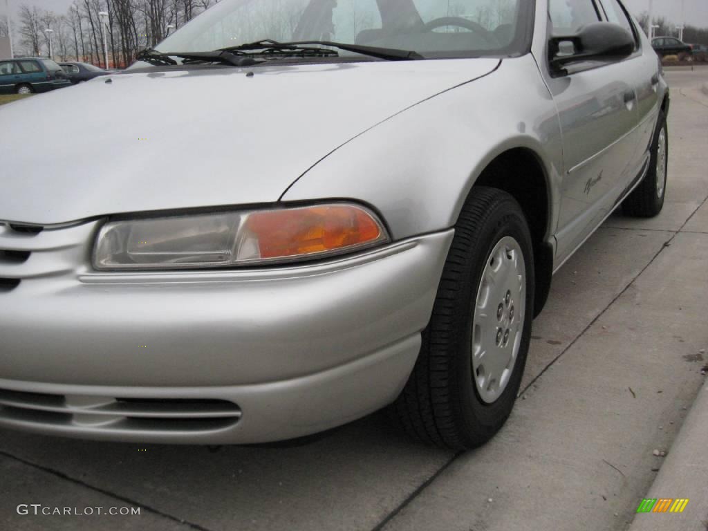 2000 Breeze  - Bright Silver Metallic / Agate photo #4
