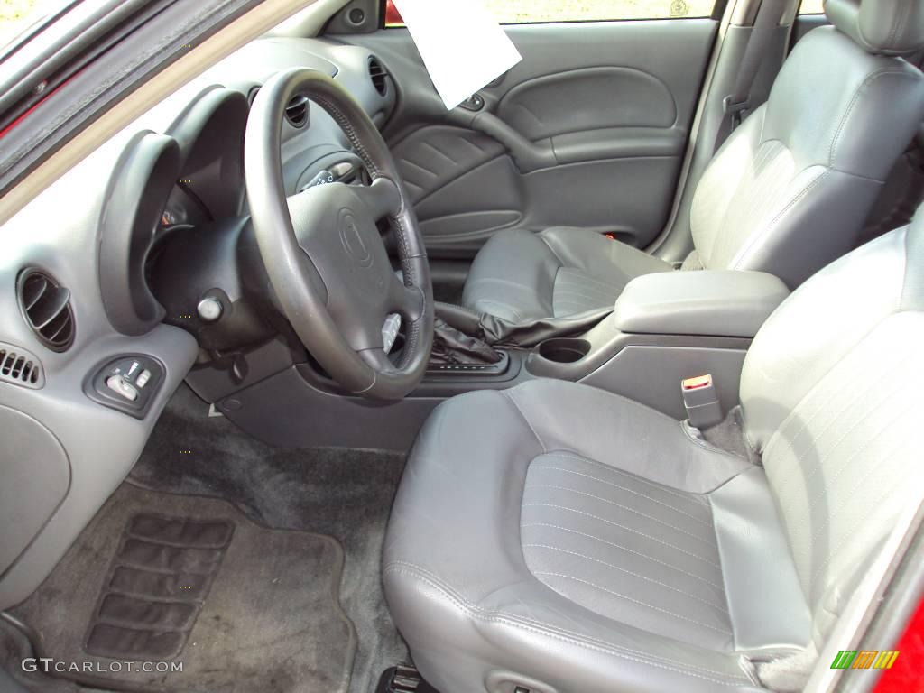 2002 Grand Am GT Sedan - Bright Red / Dark Pewter photo #4