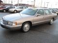 1999 Cashmere Cadillac DeVille Sedan  photo #6