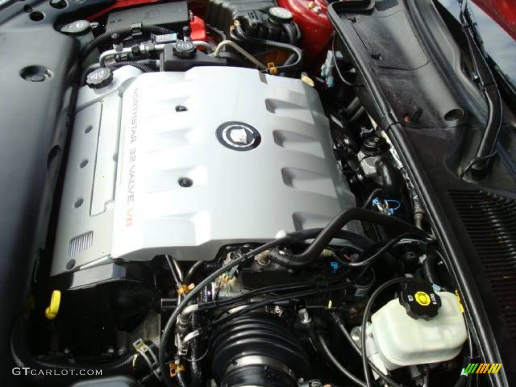 2003 DeVille Sedan - Crimson Red Pearl / Oatmeal photo #21