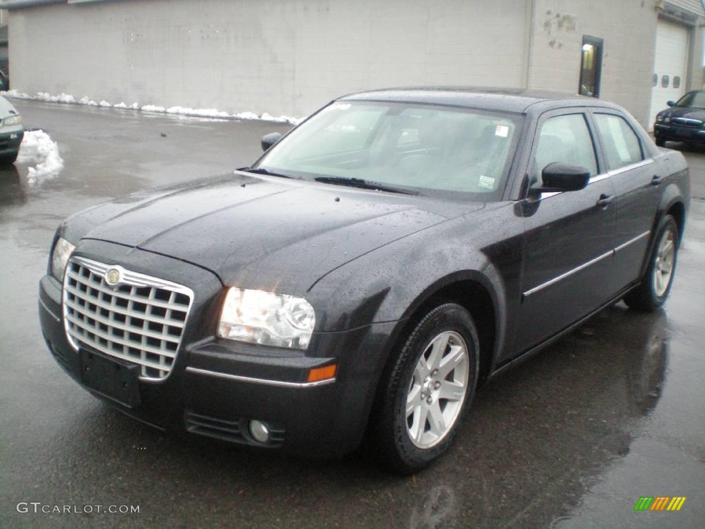 2006 300 Touring - Brilliant Black Crystal Pearl / Dark Slate Gray/Light Graystone photo #1