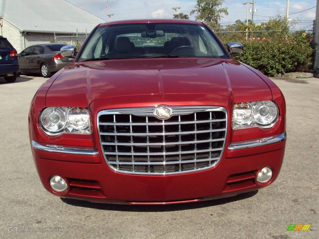 2006 300 C HEMI - Inferno Red Crystal Pearl / Dark Slate Gray/Light Graystone photo #13