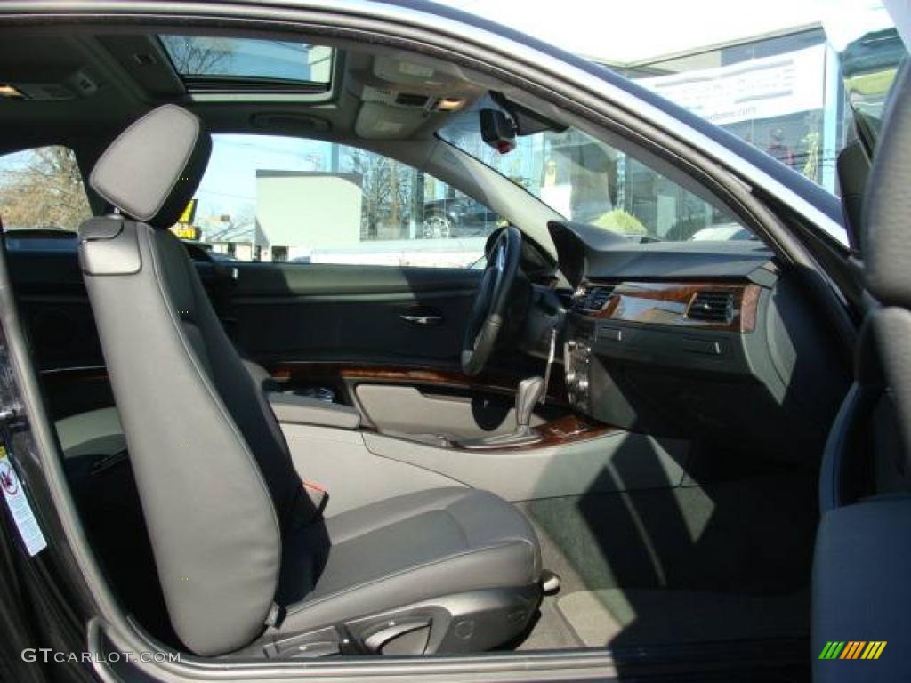 2007 3 Series 328xi Coupe - Jet Black / Black photo #20