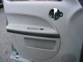 Dark Silver Metallic - HHR LT Photo No. 21
