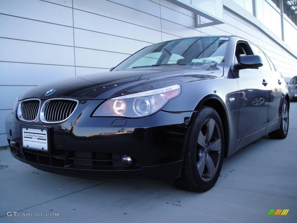 2007 5 Series 530xi Sedan - Black Sapphire Metallic / Black photo #1