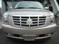 Quicksilver - Escalade ESV AWD Photo No. 2