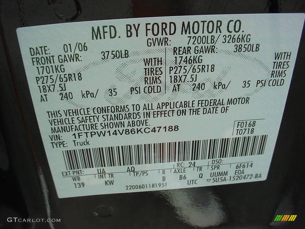 2006 F150 King Ranch SuperCrew 4x4 - Black / Castano Brown Leather photo #19