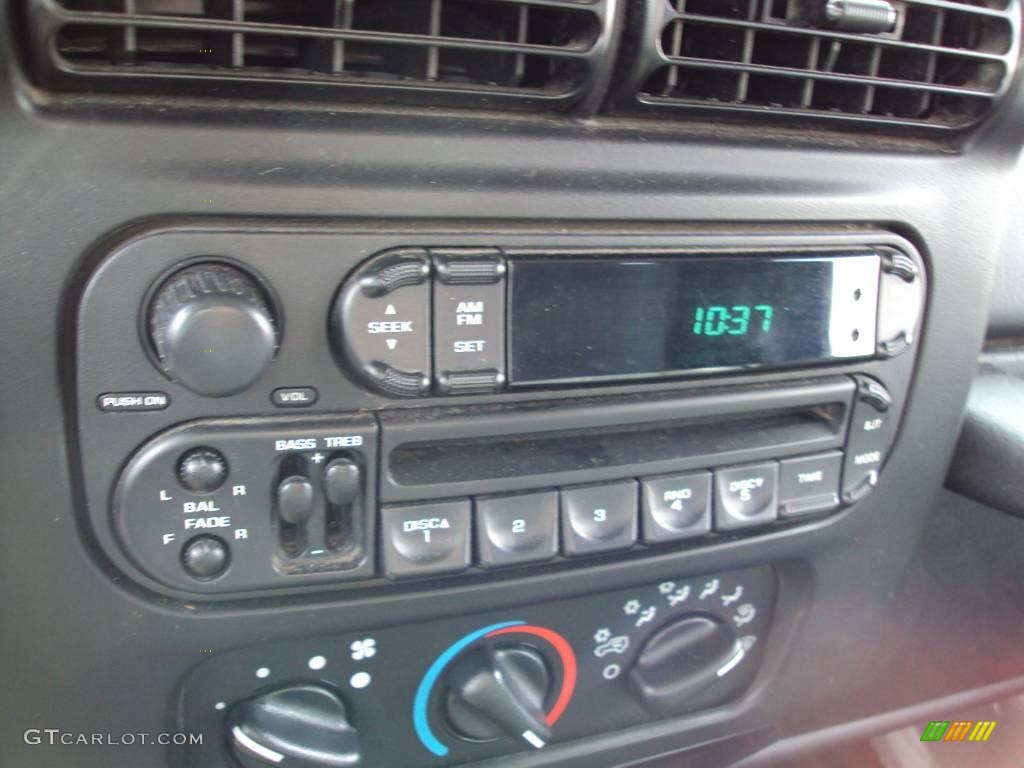2004 Wrangler X 4x4 - Bright Silver Metallic / Dark Slate Gray photo #17