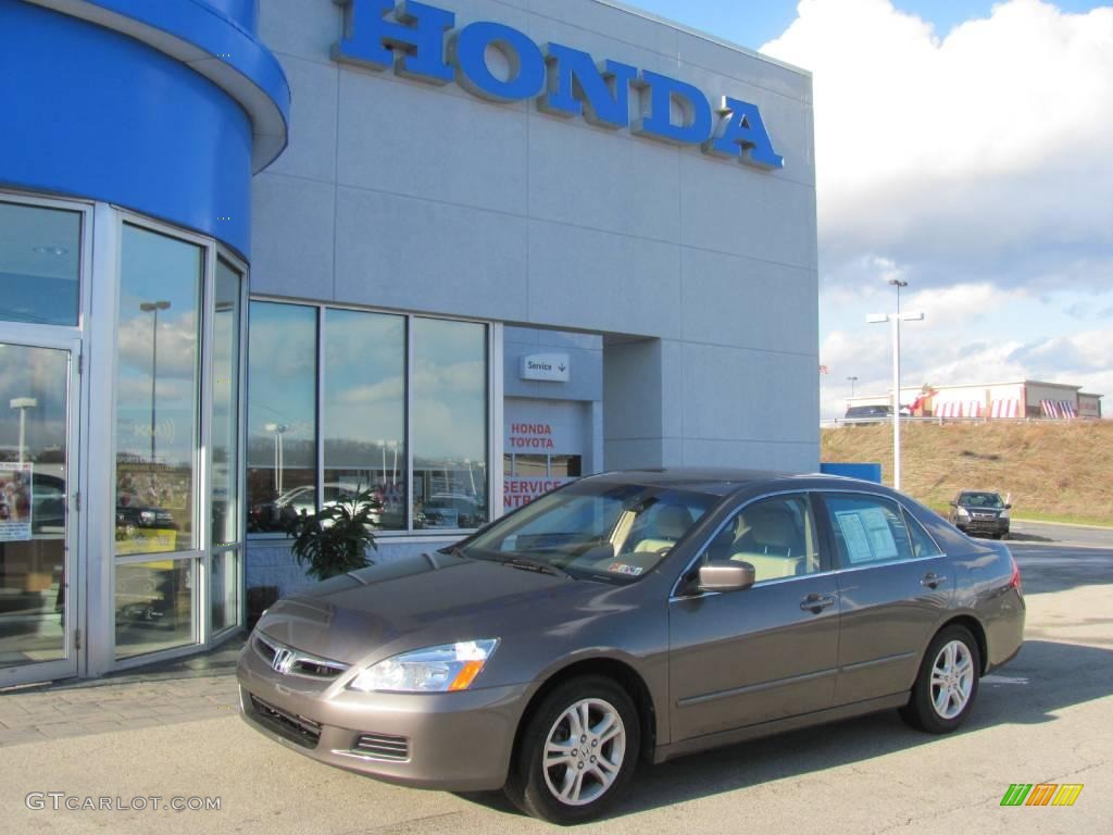 2007 Accord EX-L Sedan - Carbon Bronze Pearl / Ivory photo #1