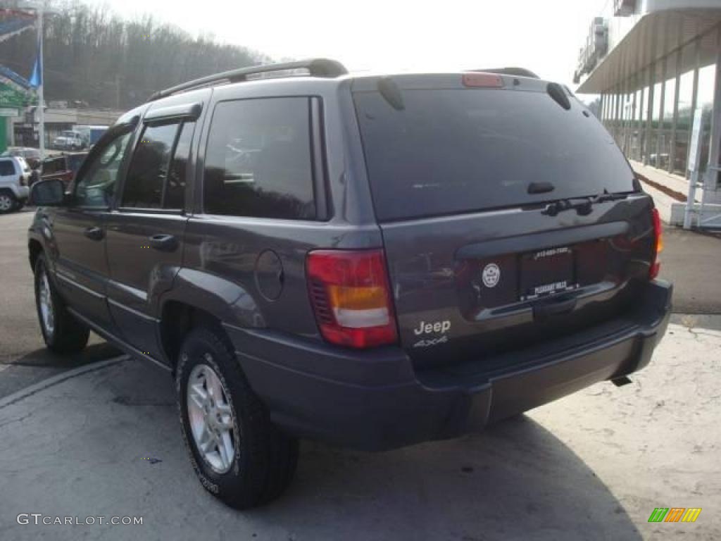 2004 Grand Cherokee Laredo 4x4 - Graphite Metallic / Dark Slate Gray photo #2