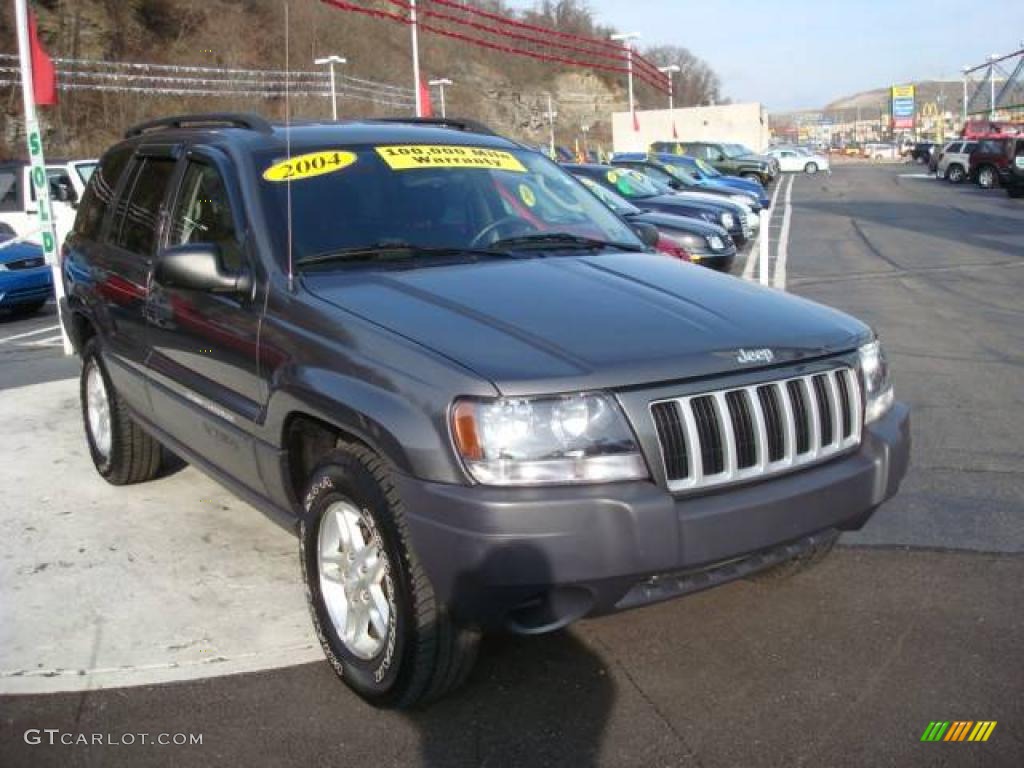 2004 Grand Cherokee Laredo 4x4 - Graphite Metallic / Dark Slate Gray photo #6