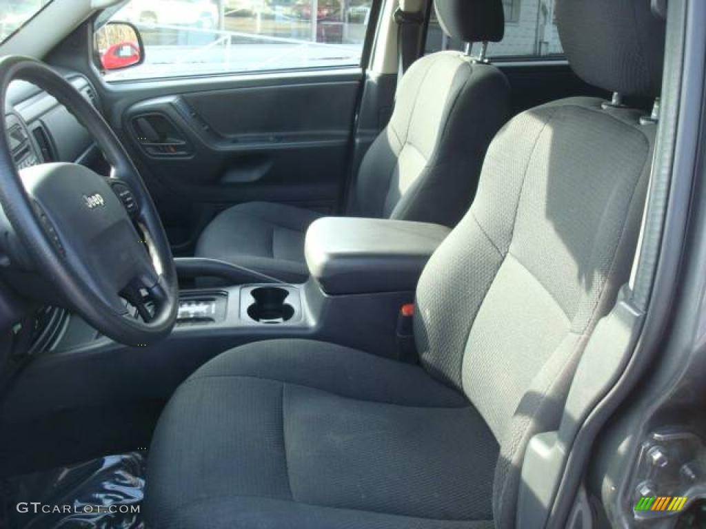 2004 Grand Cherokee Laredo 4x4 - Graphite Metallic / Dark Slate Gray photo #19