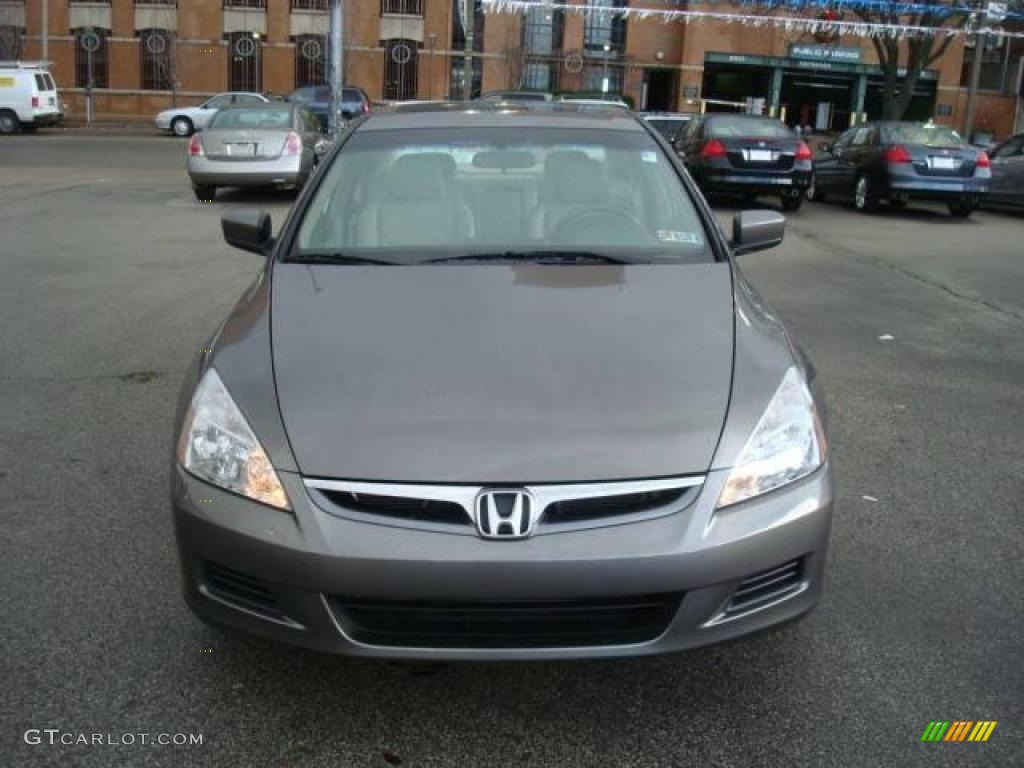 2007 Accord EX-L V6 Sedan - Carbon Bronze Pearl / Ivory photo #7