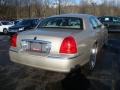 2009 Light French Silk Metallic Lincoln Town Car Signature Limited  photo #4
