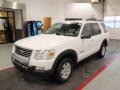 2007 Oxford White Ford Explorer XLT  photo #14
