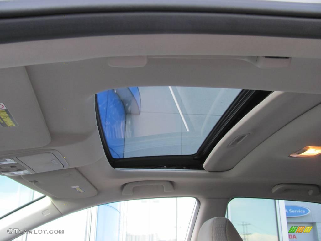 2007 CR-V EX 4WD - Taffeta White / Gray photo #16