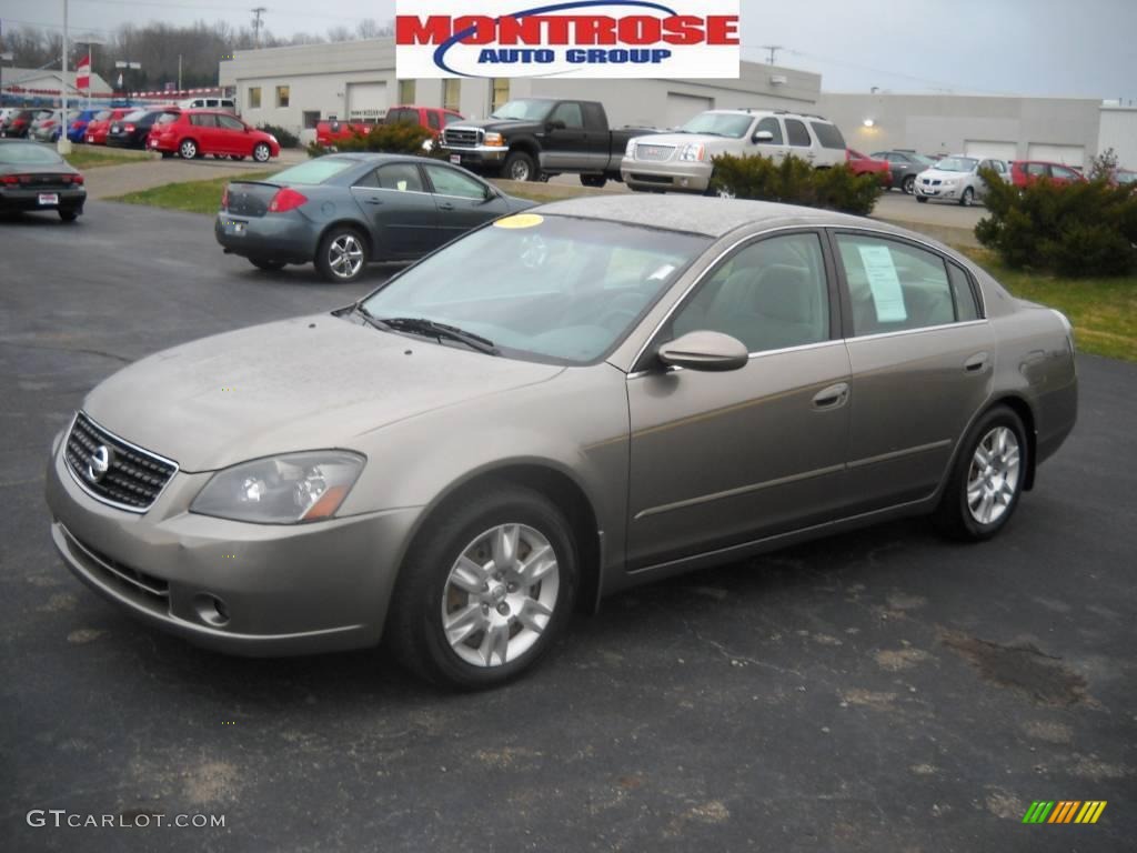 2005 Altima 2.5 S - Polished Pewter Metallic / Frost Gray photo #20