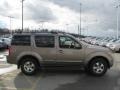 Granite Metallic - Pathfinder SE 4x4 Photo No. 6