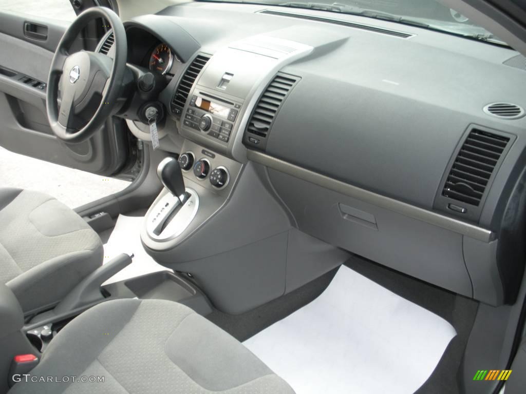 2009 Sentra 2.0 - Magnetic Gray / Charcoal photo #16