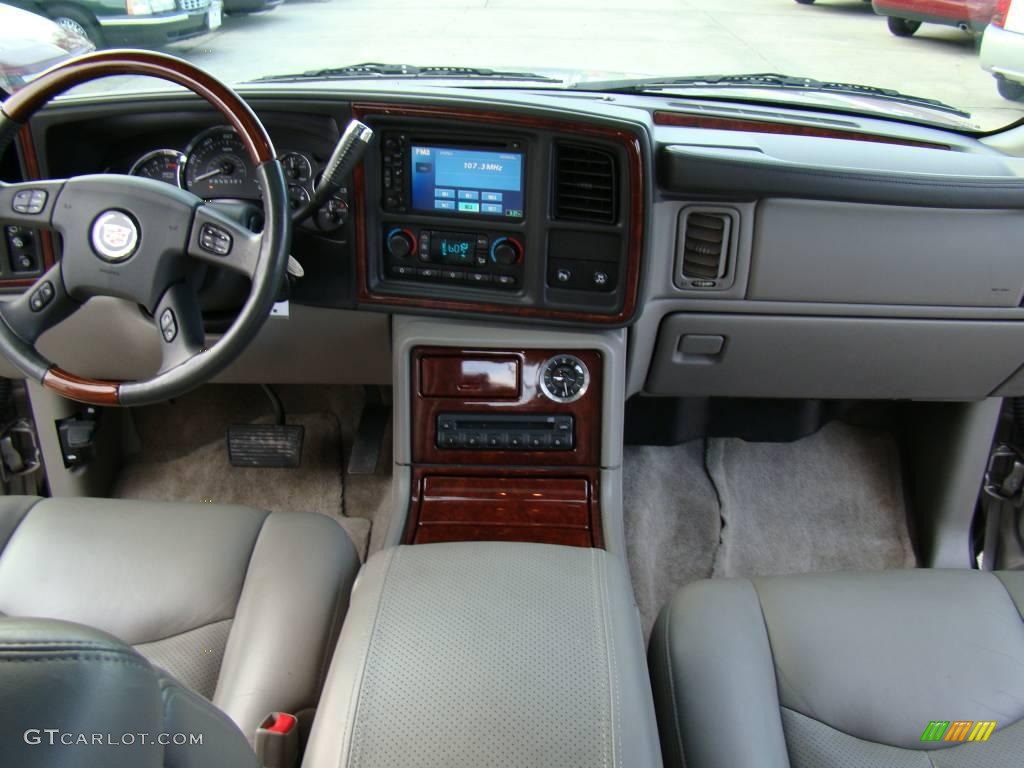 2006 Escalade ESV AWD - Quicksilver / Shale photo #14