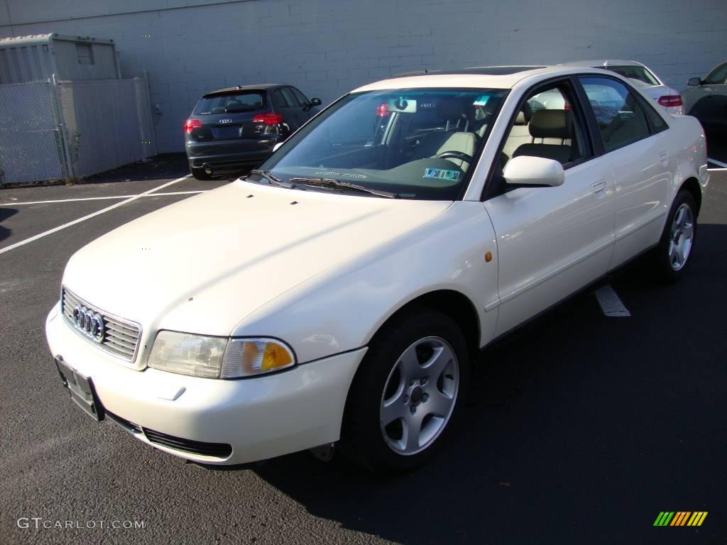 1998 A4 1.8T quattro Sedan - Pearl White Pearlescent / Opal Grey photo #1