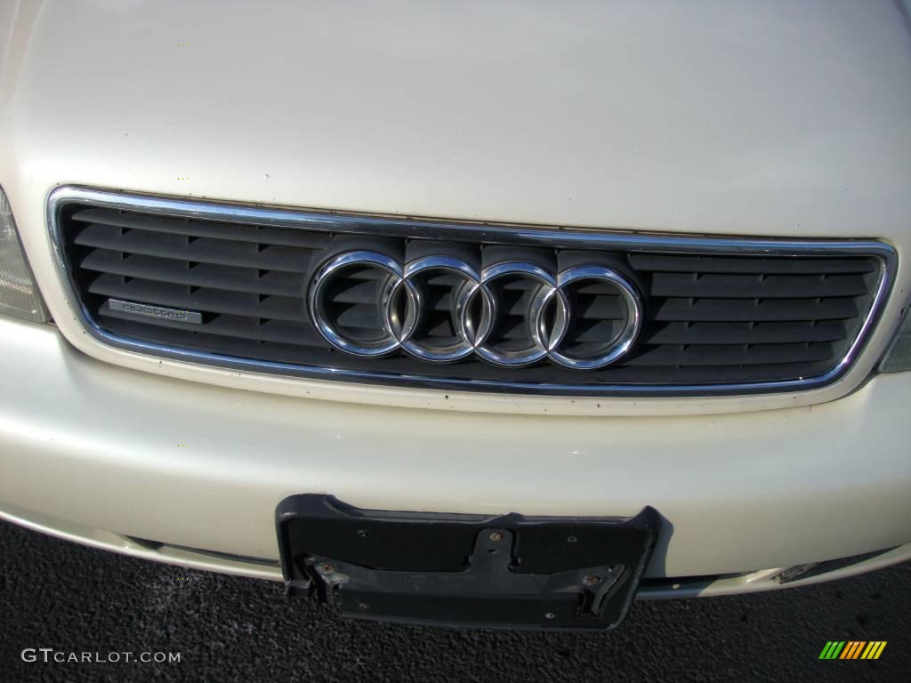 1998 A4 1.8T quattro Sedan - Pearl White Pearlescent / Opal Grey photo #28