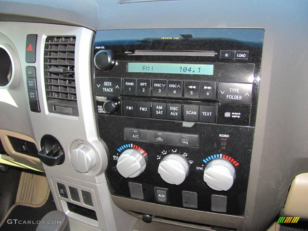 2007 Tundra Texas Edition Double Cab - Black / Beige photo #17