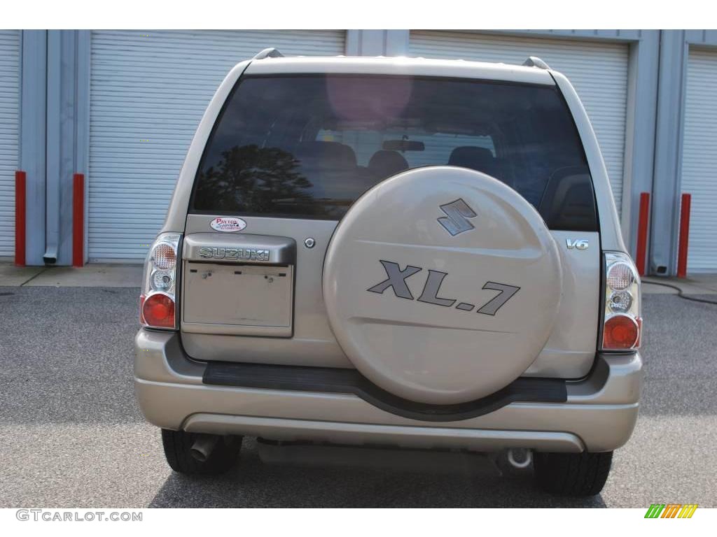 2004 XL7 LX - Cool Beige Metallic / Beige photo #4