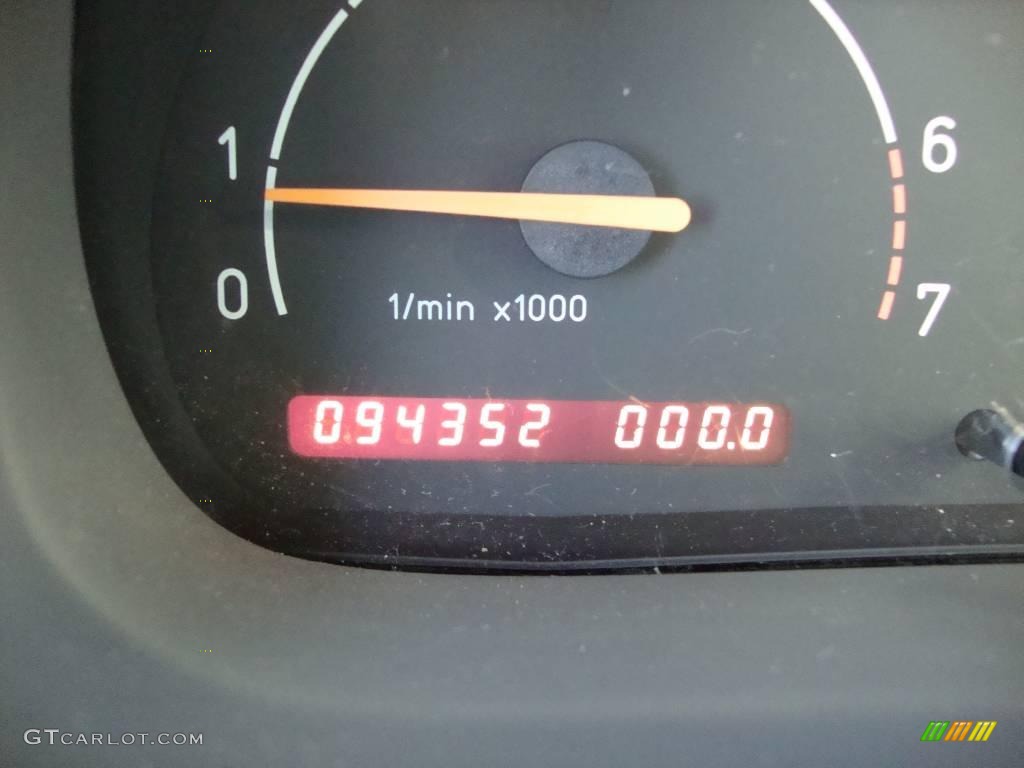 2000 9-5 SE V6t Sedan - Frost Grey Metallic / Medium Grey photo #38