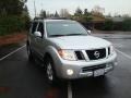 Silver Lightning - Pathfinder SE 4x4 Photo No. 11