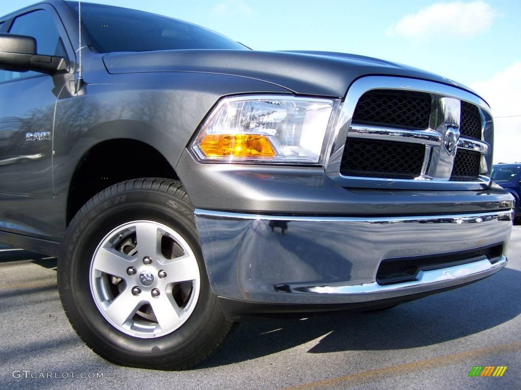 2009 Ram 1500 SLT Quad Cab 4x4 - Mineral Gray Metallic / Dark Slate/Medium Graystone photo #2